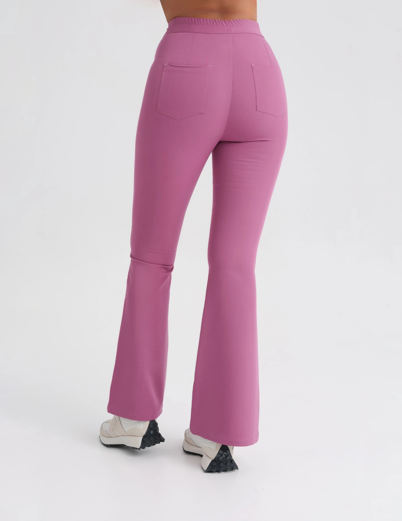 Pantaloni Medici Donna Flare – BERRY SHAKE