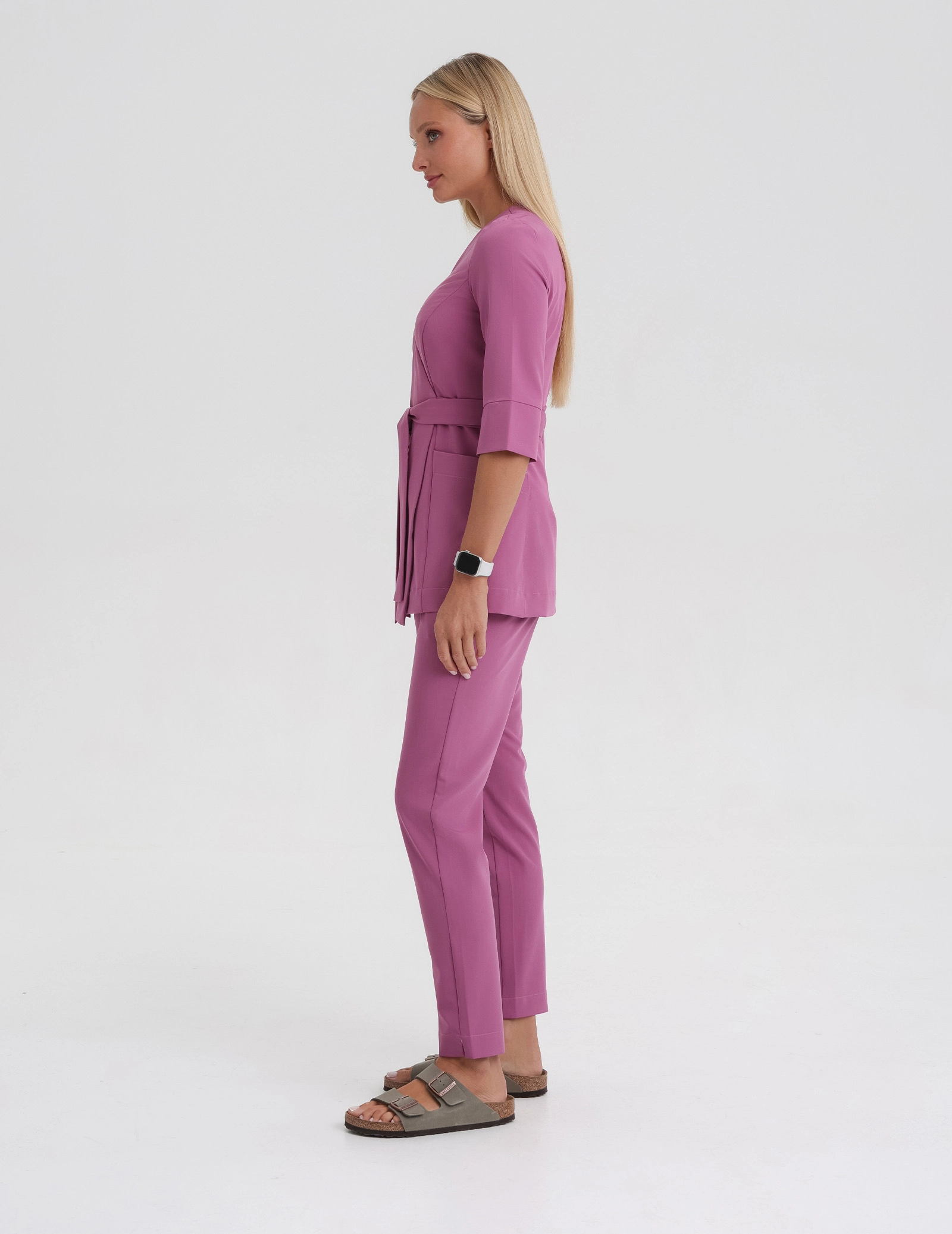 Pantaloni Medici Donna Basic – BERRY SHAKE